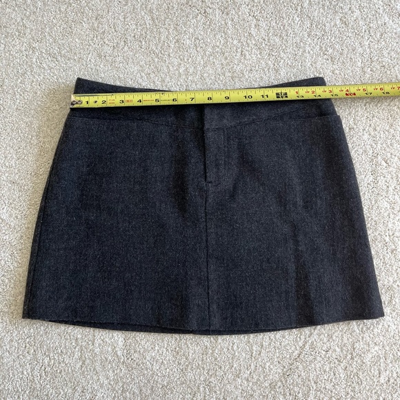 American Eagle grey skirt - Picture 2 of 7